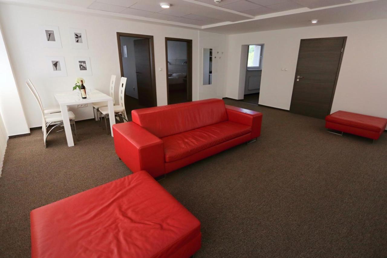 Residence Sirava *** คาลูชา ภายนอก รูปภาพ