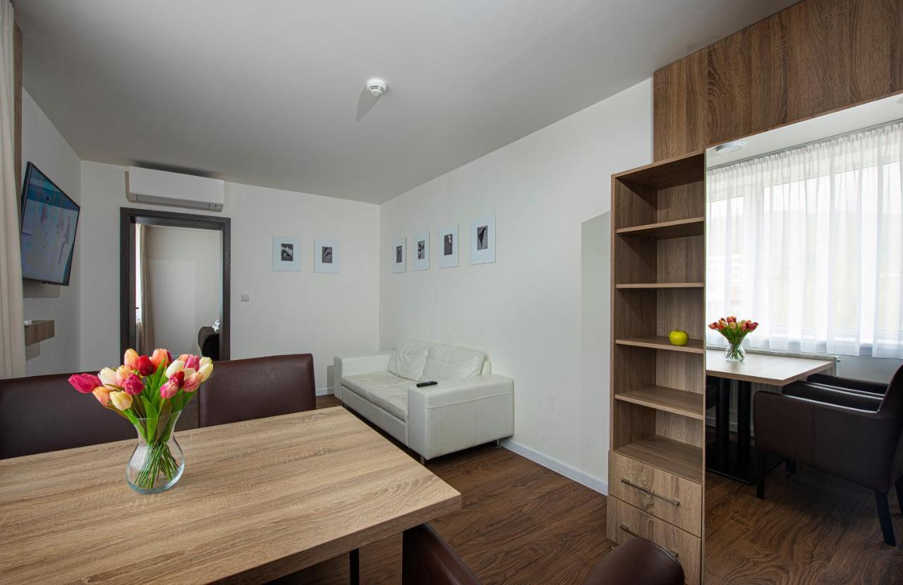 Residence Sirava *** คาลูชา ภายนอก รูปภาพ